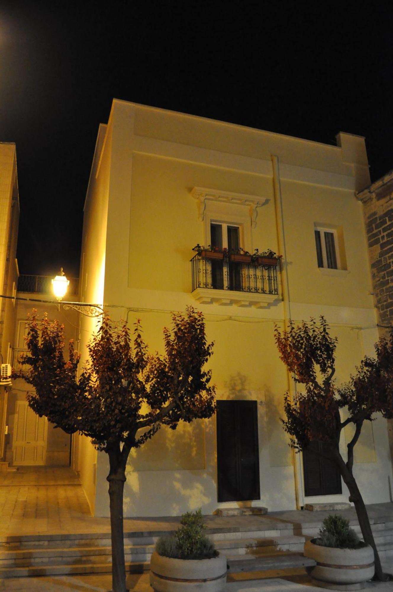 וגלי B&B Corte Regina Esther מראה חיצוני תמונה