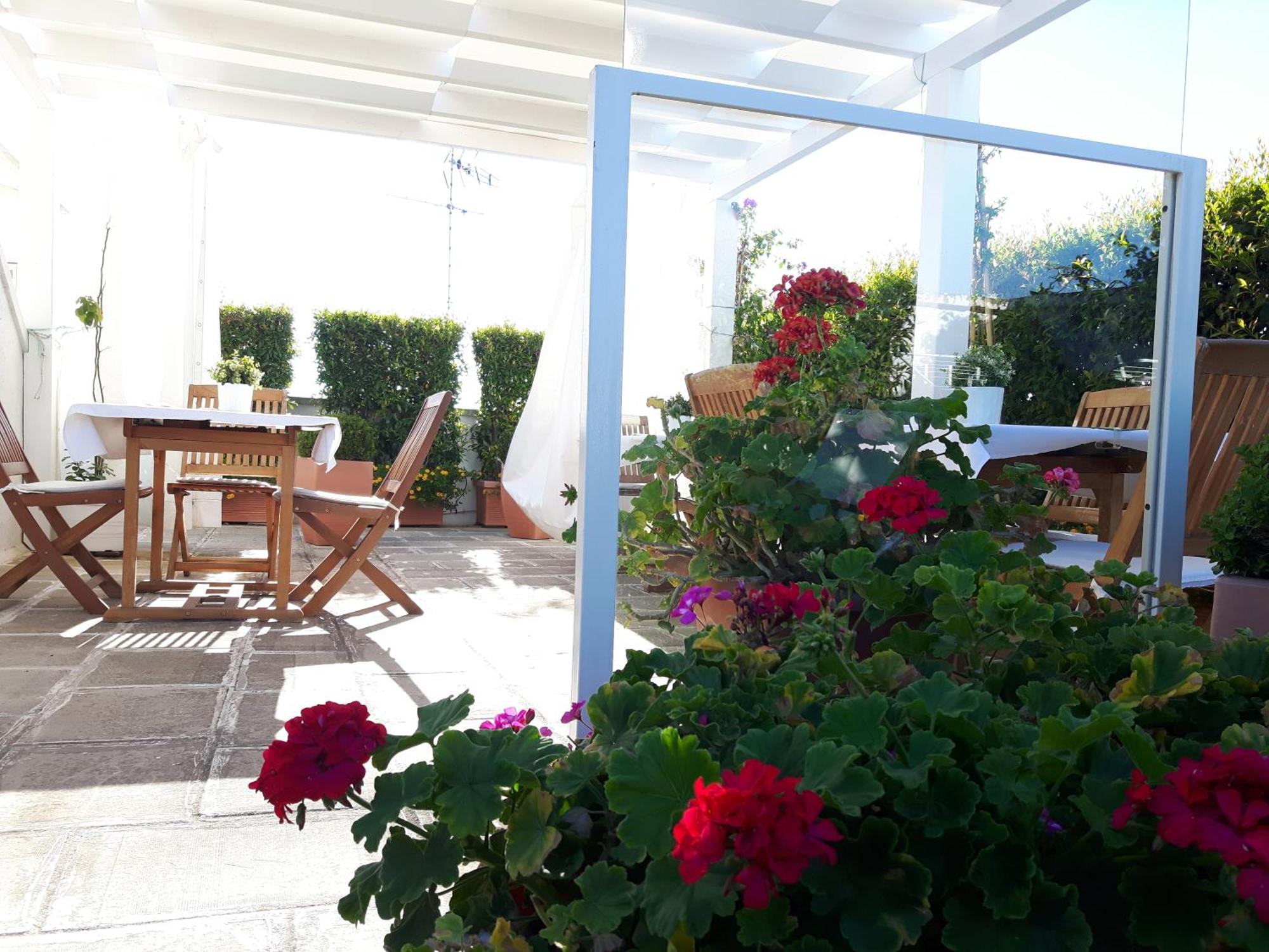 וגלי B&B Corte Regina Esther מראה חיצוני תמונה