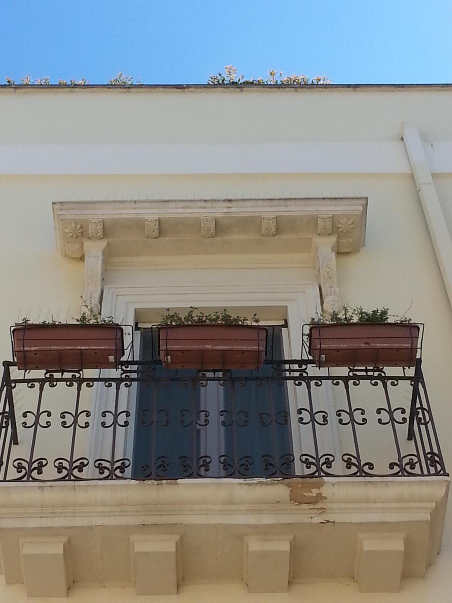 וגלי B&B Corte Regina Esther מראה חיצוני תמונה