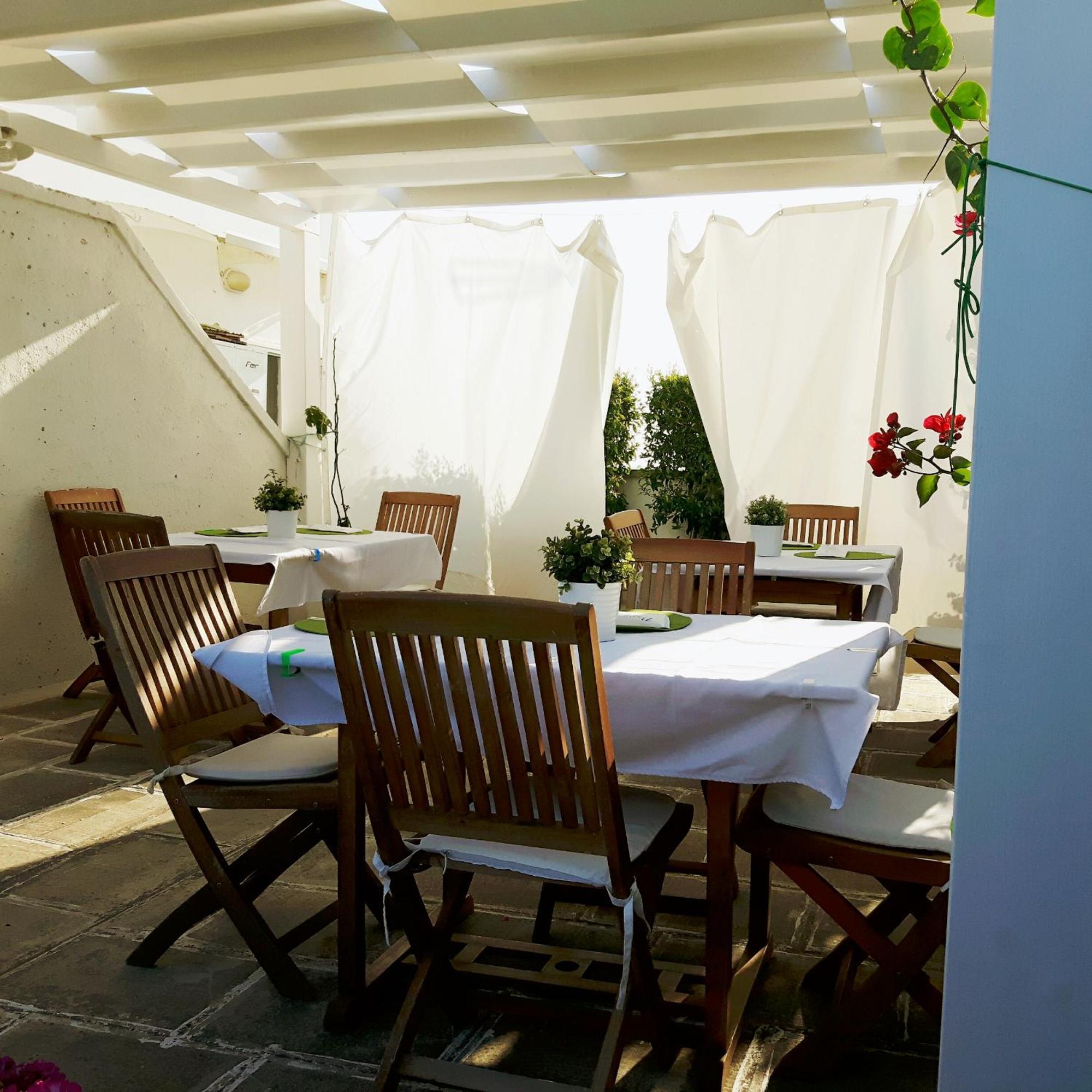 וגלי B&B Corte Regina Esther מראה חיצוני תמונה