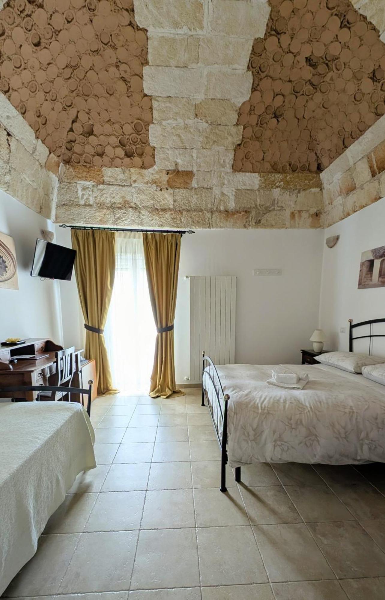 וגלי B&B Corte Regina Esther מראה חיצוני תמונה